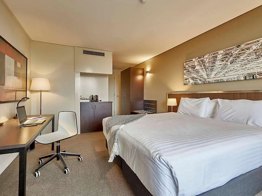 Travealojamiento Hotel Perth 4*,  Australia