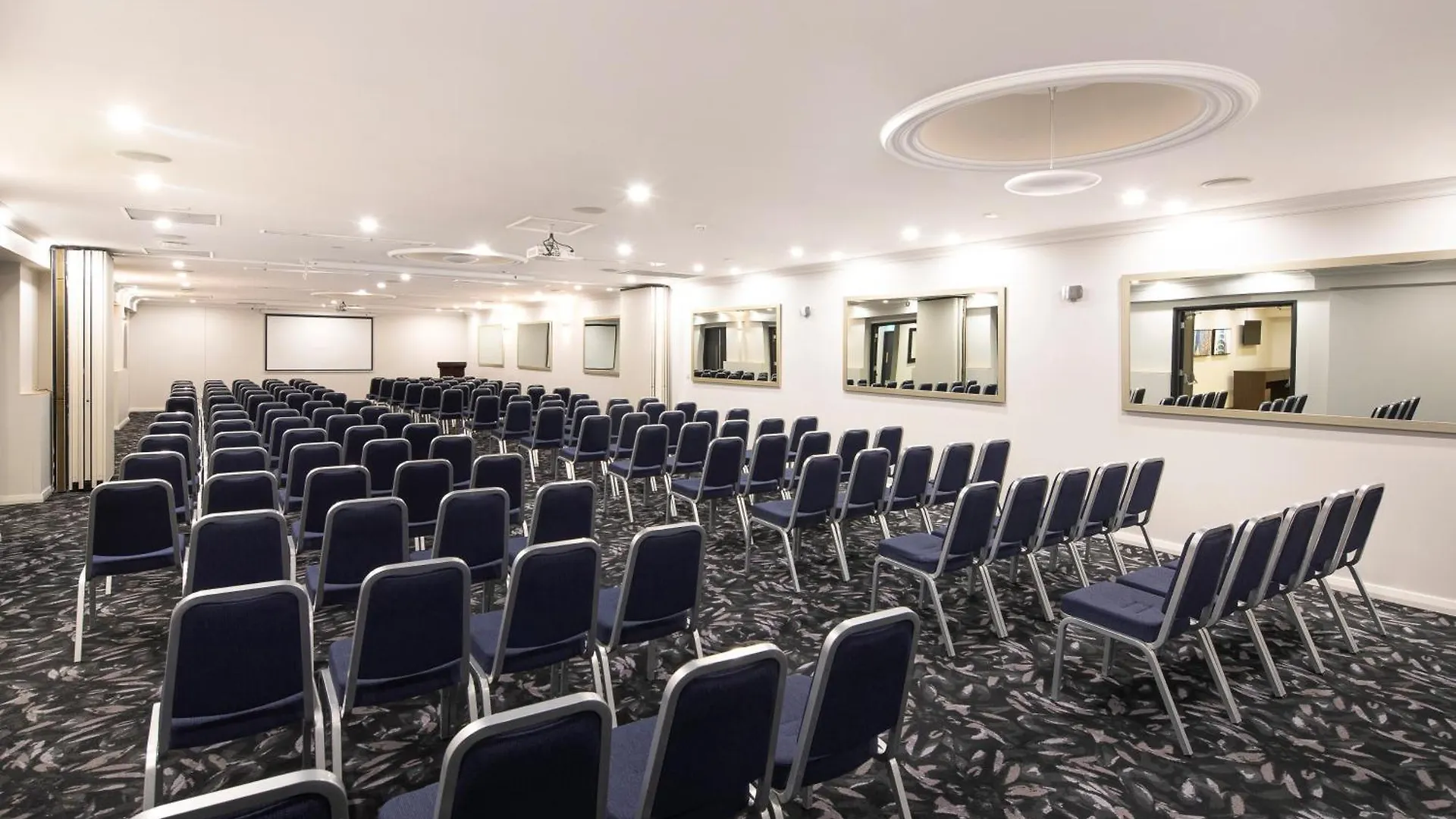 Mercure Perth On Hay 4*,  Australia