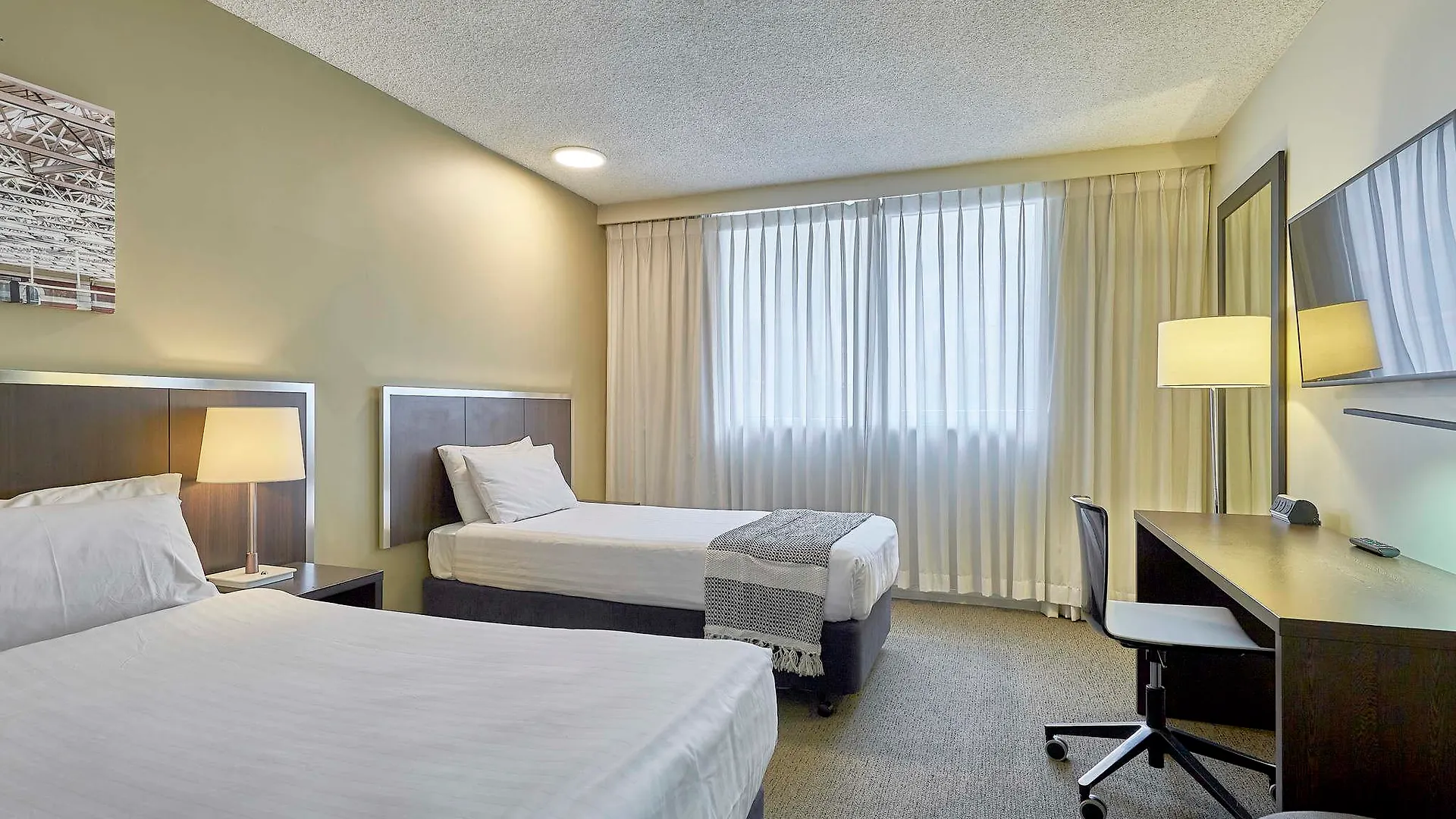 Mercure Perth On Hay 4*,  Australia