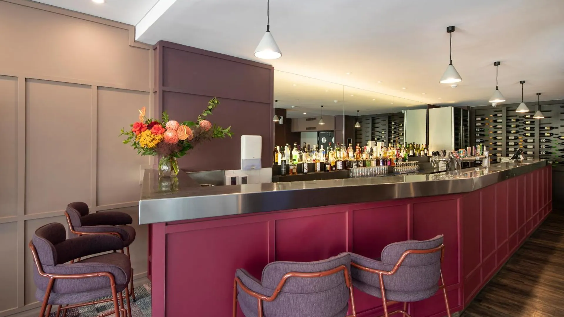**** Hotel Mercure Perth On Hay Australia