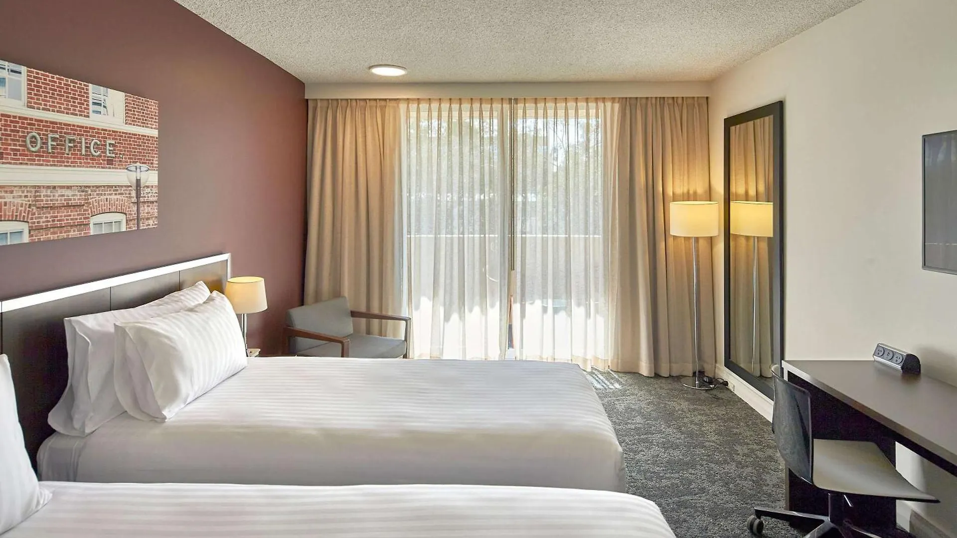 **** Hotel Mercure Perth On Hay Australia