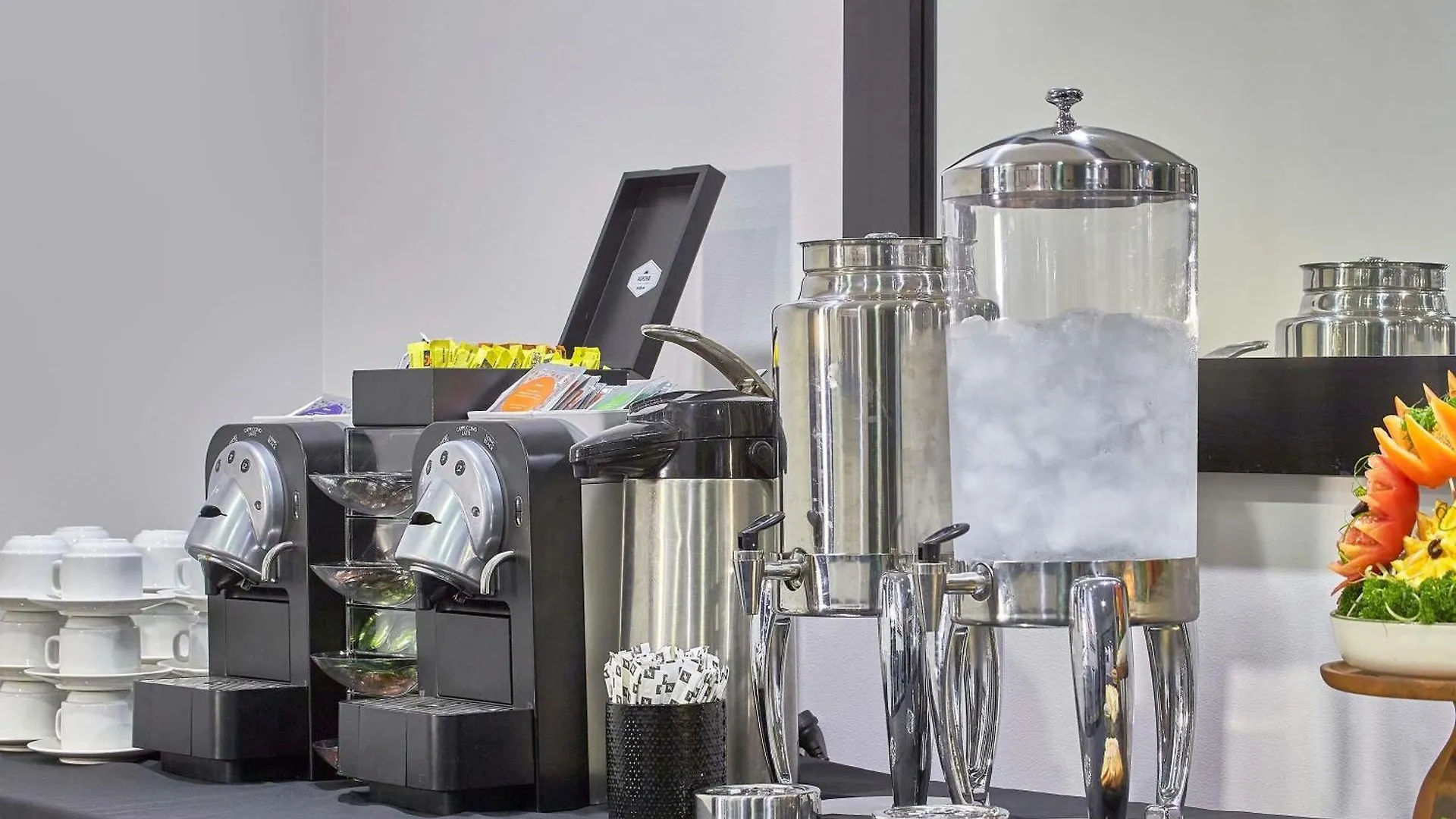 **** Hotel Mercure Perth On Hay Australia
