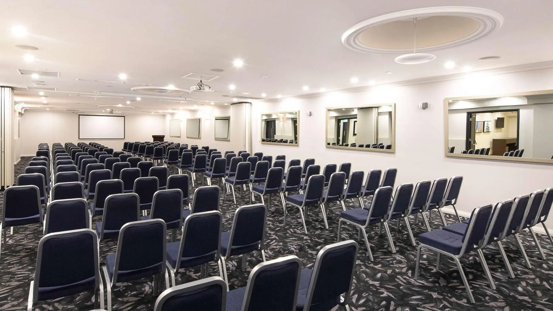 Hotel Mercure Perth On Hay